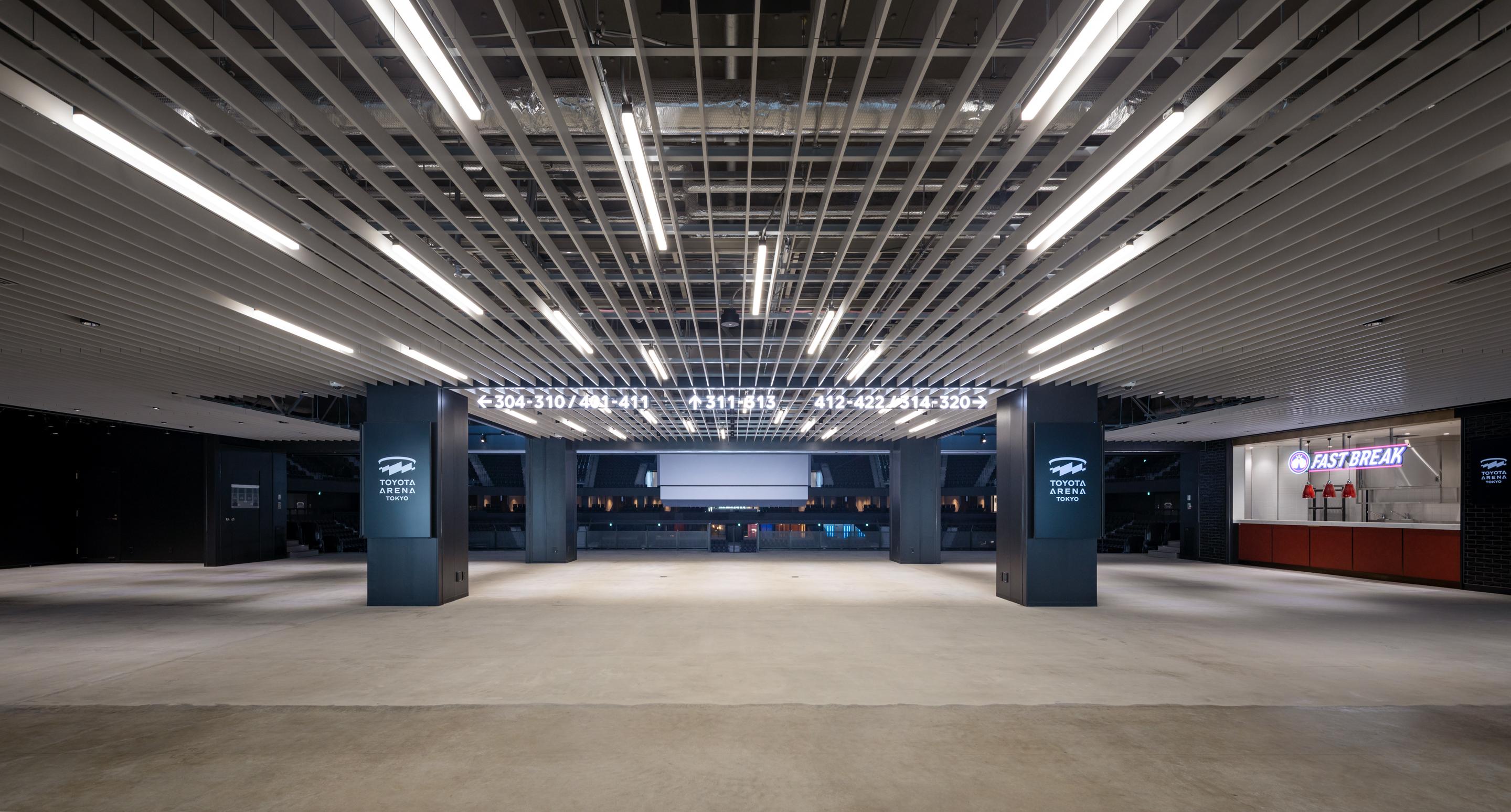 MAIN ARENAの画像